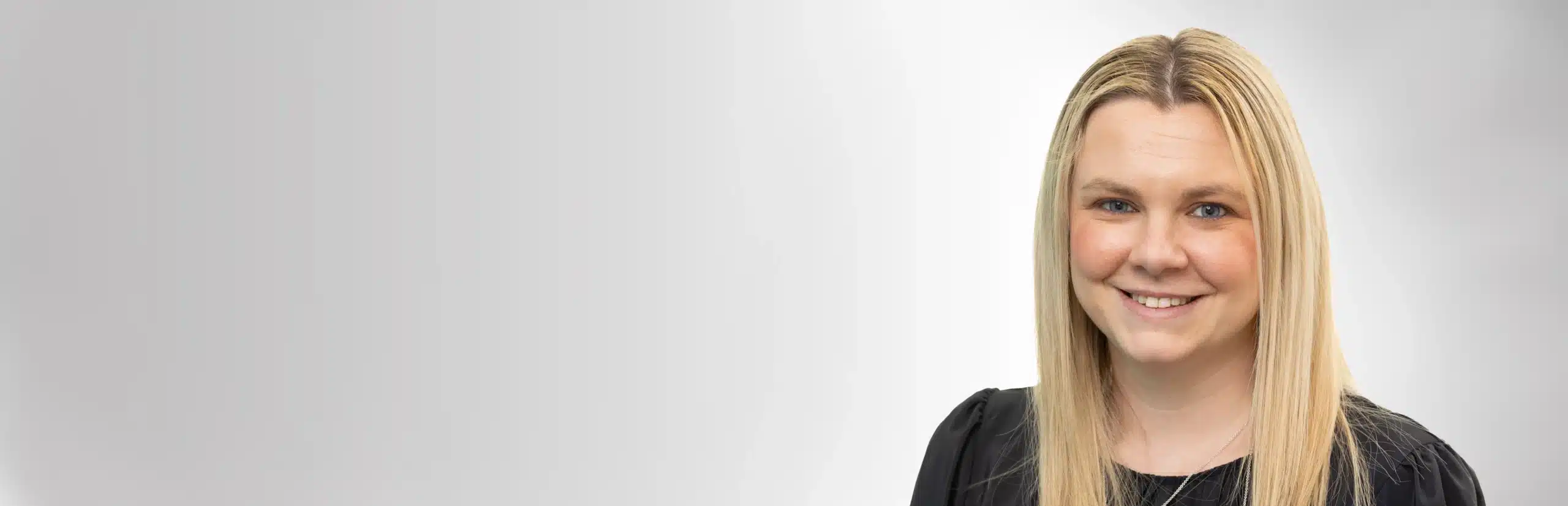 headshot of helen stonham